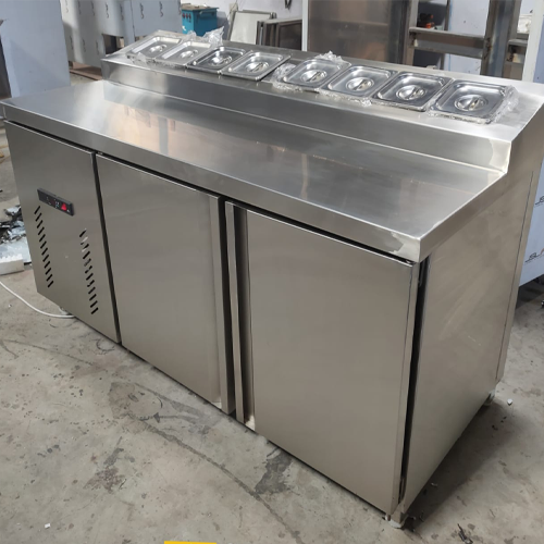 Pizza Make Line Under Counter